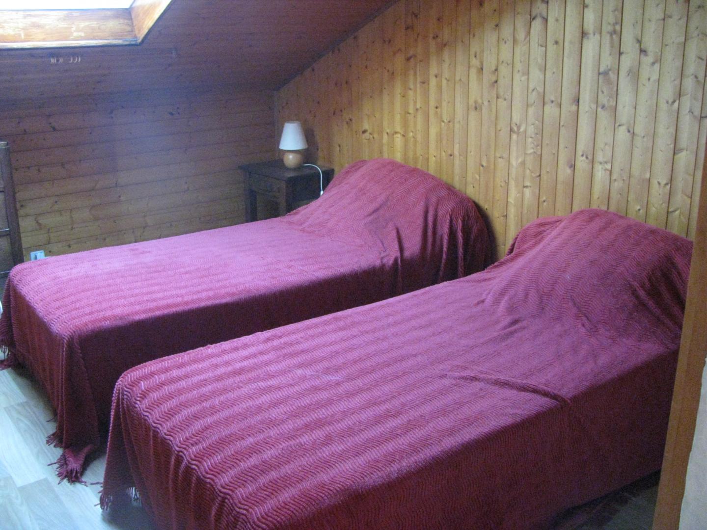 Petite chambre (deux lits simples)