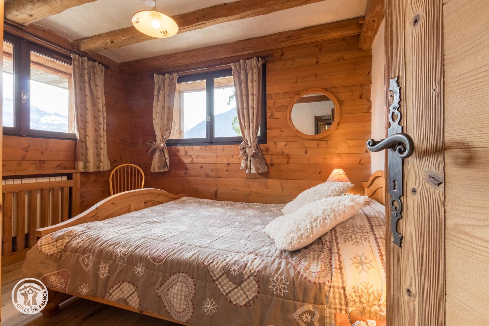 Le chalet sous la neige