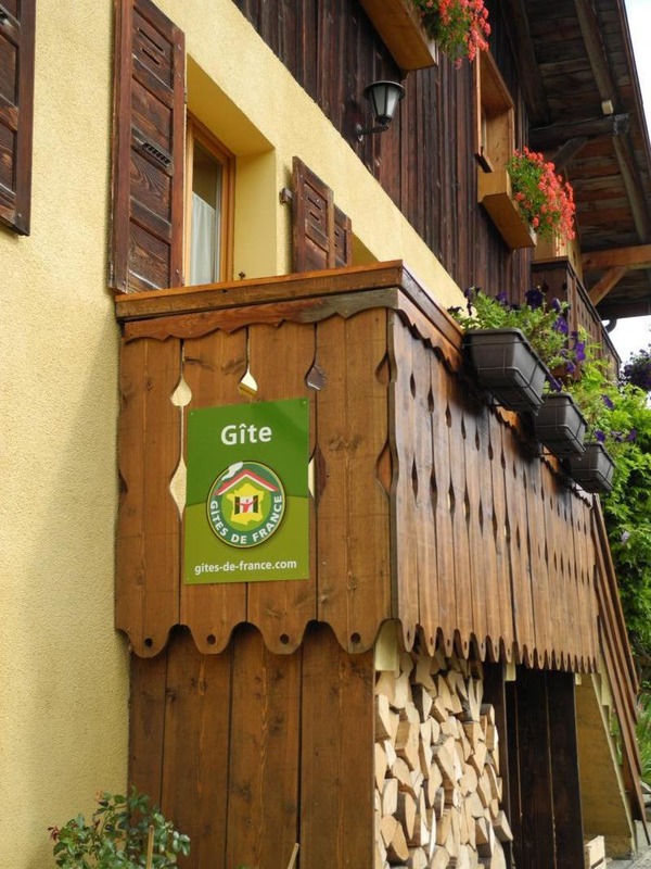 Balcon entr&eacute;e cot&eacute; cuisine