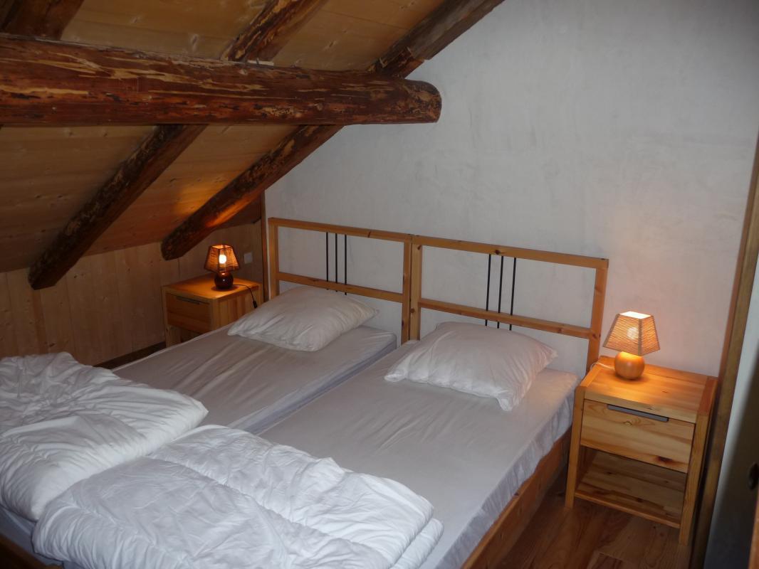 Chambre 4 (2 lits 90cm)