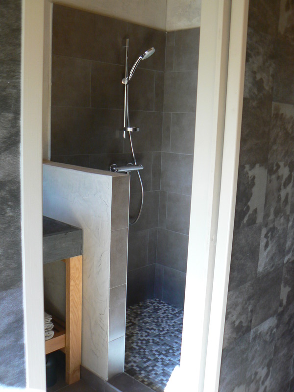 la douche &agrave; l'italienne