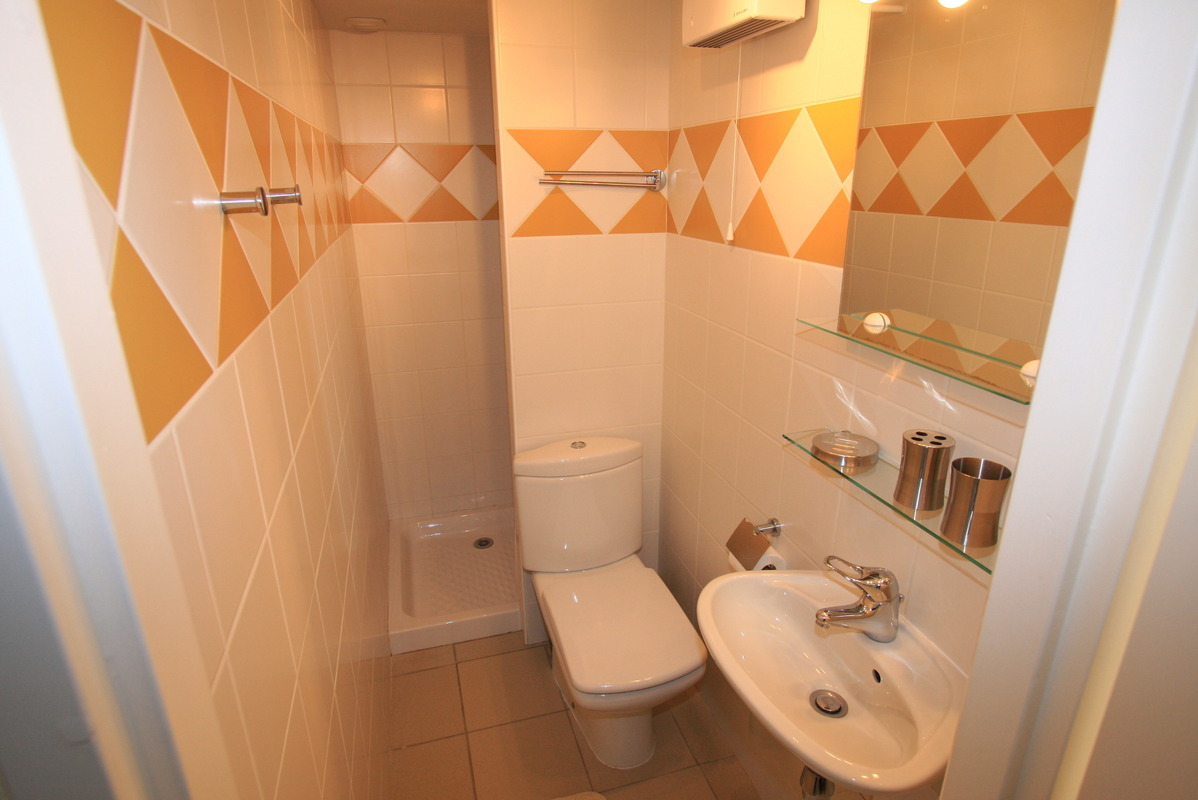 Cabinet de toilette