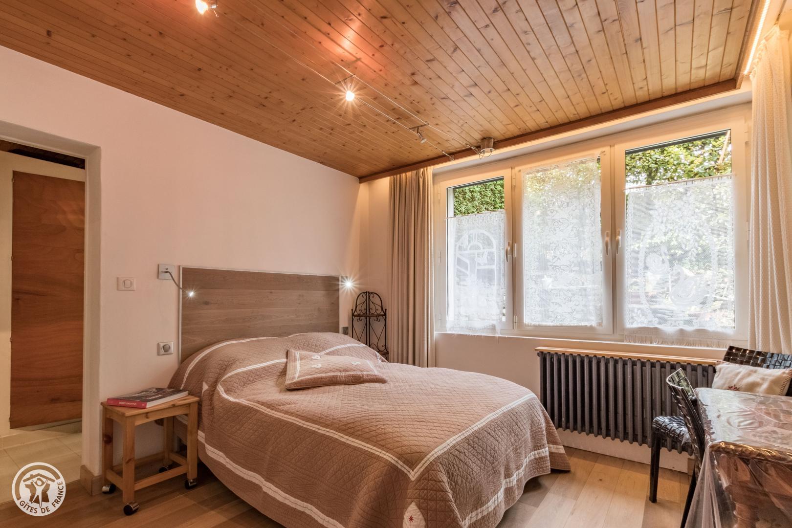 la chambre et le bureau
