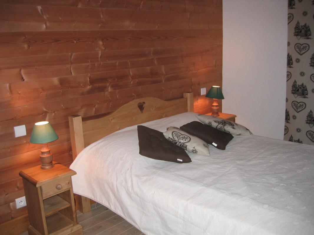 Chambre n&deg;2 avec deux lits 90x190