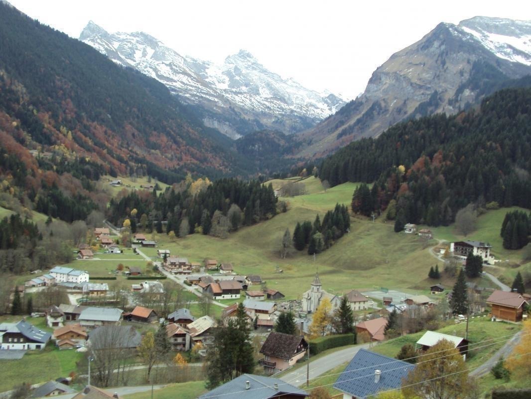 vue du balcon du g&icirc;te