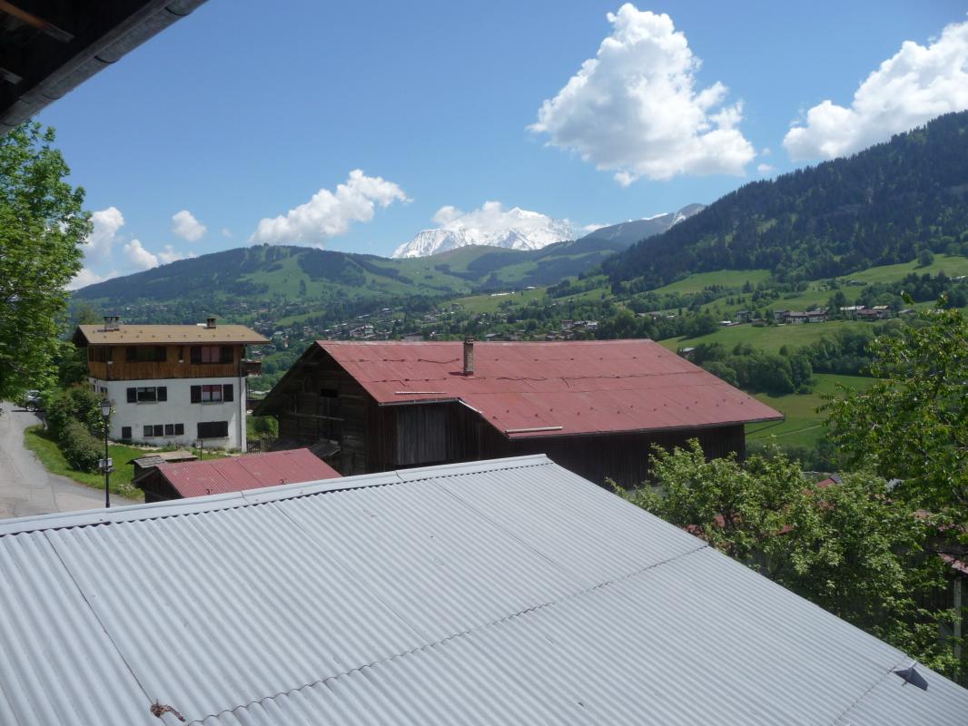 Vue MontBlanc depuis le balcon et la cuisine