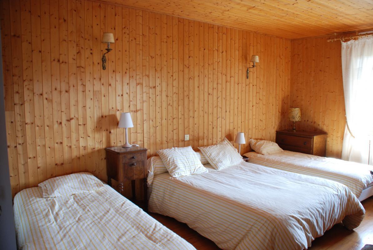 chambre avec lavabo et douche - C&ocirc;t&eacute; ouest