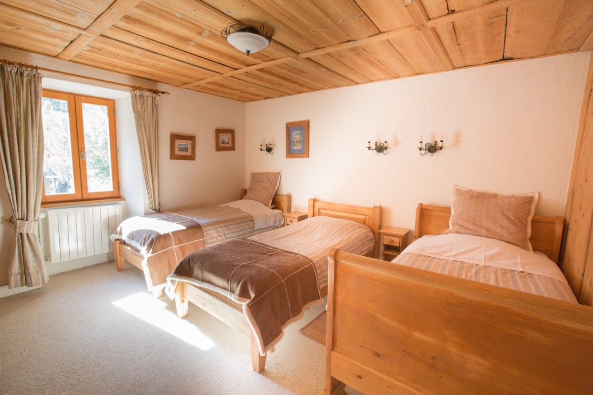 Chambre Bouquetin 2 lits une personne