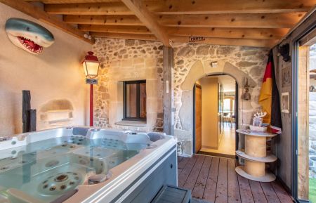 G&icirc;te n&deg;100002 Desingy - Haute-Savoie - photo