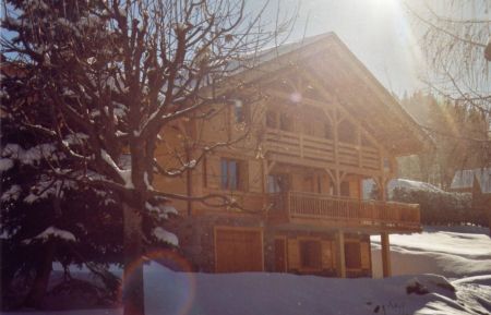 G&icirc;te n&deg;136145 Le Grand-Bornand - Haute-Savoie - photo