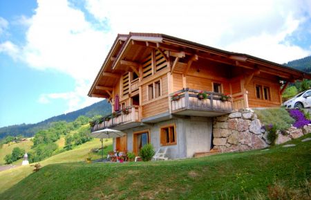 G&icirc;te n&deg;160052 Manigod - Haute-Savoie - photo