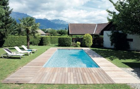 G&icirc;te n&deg;242005 Saint-Jorioz - Haute-Savoie - G&icirc;te vu de la piscine