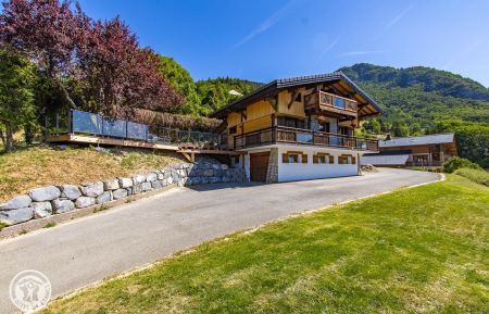 G&icirc;te n&deg;73005 Chevenoz - Haute-Savoie - photo