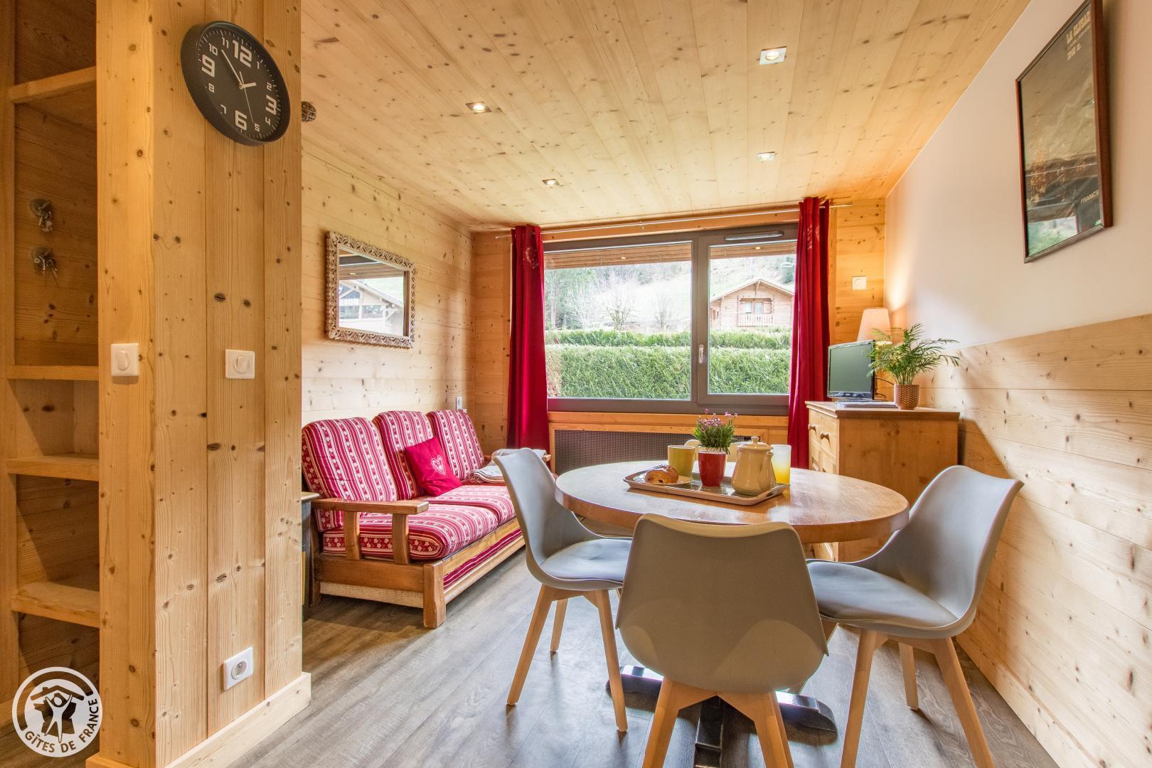 location-vacances - Gîte Chalet L'alpette - Framboises 80072 à La ...