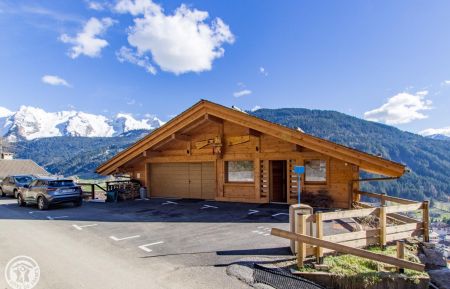 G&icirc;te n&deg;136215 Le Grand-Bornand - Haute-Savoie - photo