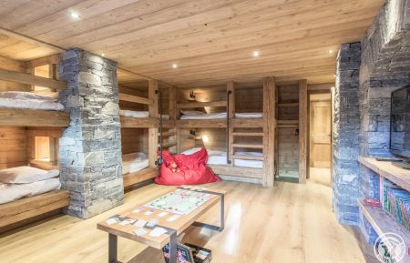 G&icirc;te n&deg;85062 Les Contamines-Montjoie - Haute-Savoie - photo