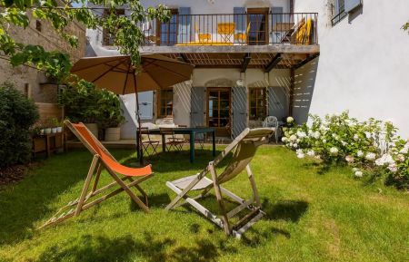 G&icirc;te n&deg;275015 Talloires-Montmin - Haute-Savoie - photo