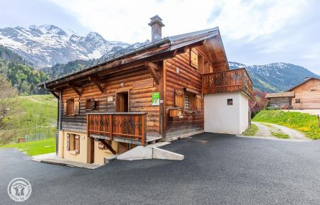 G&icirc;te n&deg;85036 Les Contamines-Montjoie - Haute-Savoie - photo