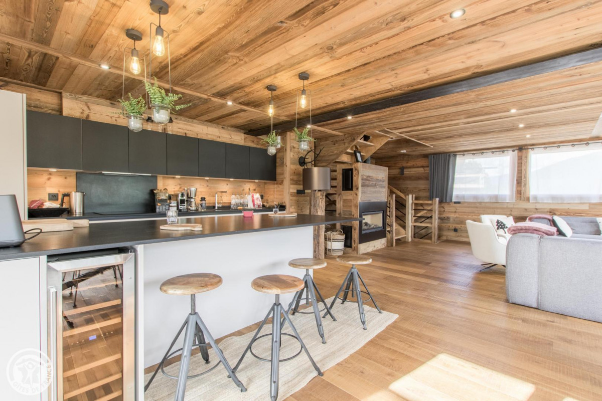 Chalet Alaska