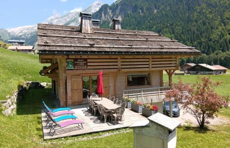 G&icirc;te n&deg;136134 Le Grand-Bornand - Haute-Savoie - photoEte
