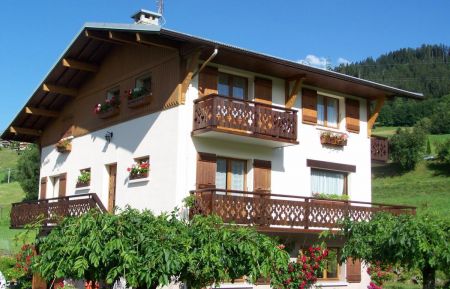 G&icirc;te n&deg;83027 Combloux - Haute-Savoie - photo